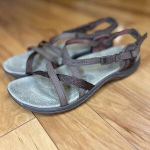 Merrell Women's Brown Strappy Sandals